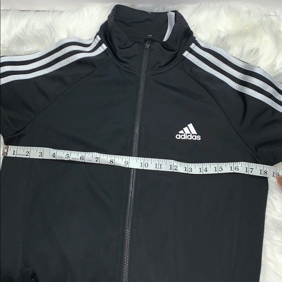 adidas sweater - Picture 3 of 5